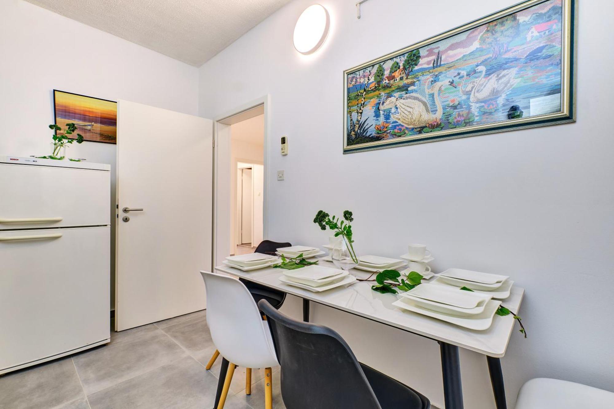Calma Sea View Rooms Mali Lošinj Exterior foto
